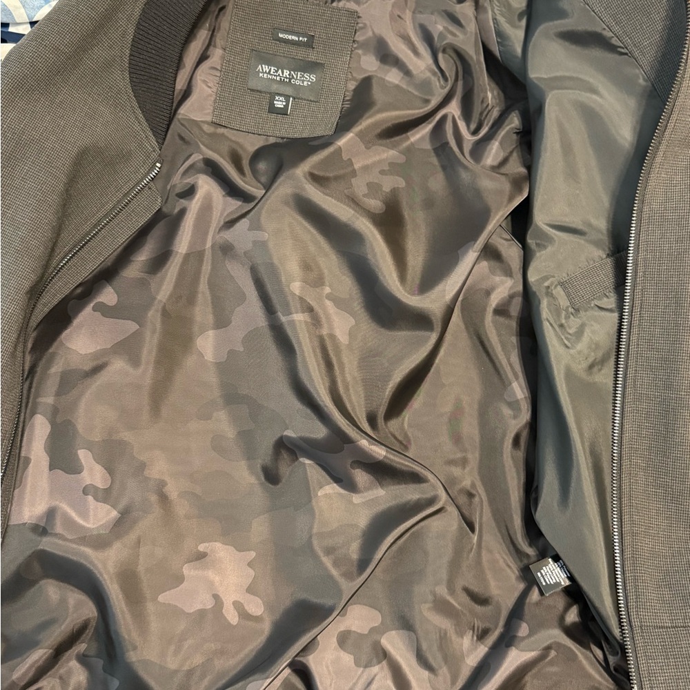 Kenneth Cole Awearness Jacket - Picture 2 of 3